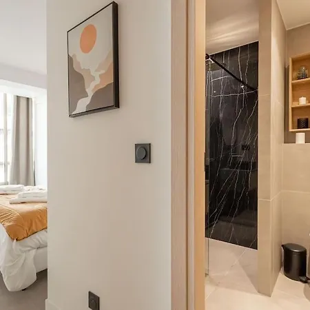 Apartment Magnifique 5 Stars - Parking - Terrasse - 3 Mins De La Croisette - Palais Royal By Halldis Cannes